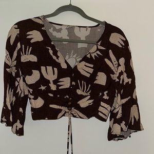 Cropped brown tropical shirt